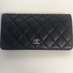 Chanel Wallet -Caviar Silver Hardware